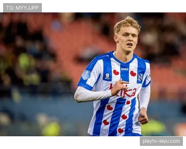 厄德高蜕变密码：从北欧神童到中场核心，数据分析师如何破解成长密钥？