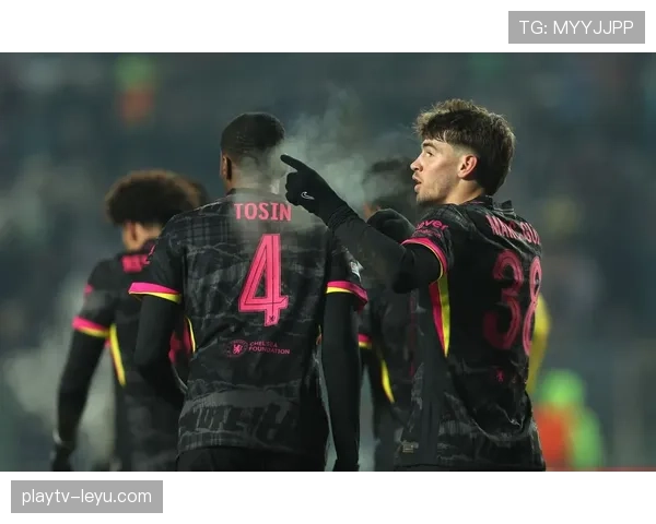 拉齐奥在欧战中的出色表现持续提升，晋级前景备受关注