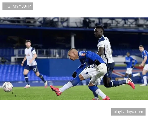 国际米兰边路优势明显，却难以转化为持续压制：进攻转化效率与战术协同面临考验